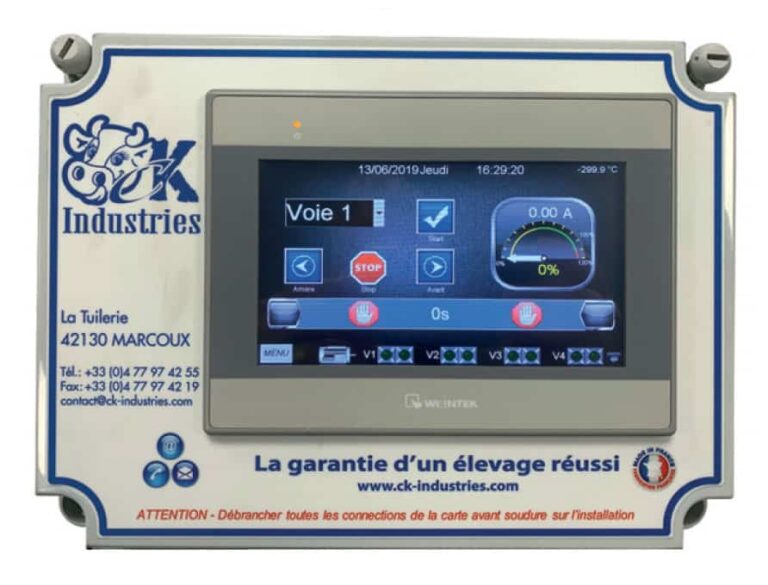 Écran de contrôle CK Industries pour la gestion d'élevage, affichant des données et des options de contrôle.